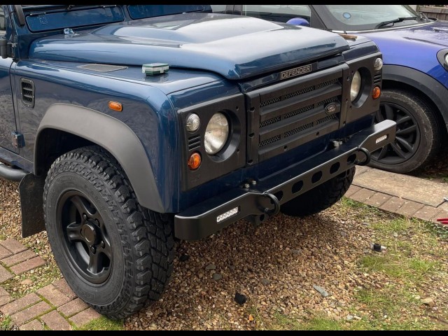 DEFENDER HD 6MM CRANKED BUMPER WITH LED'S (Product No: 77)