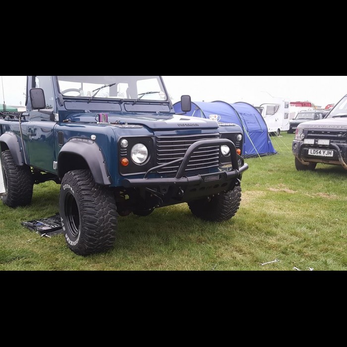 DEFENDER WINCH BUMPER NO CUT TYPE (Product No: 74)