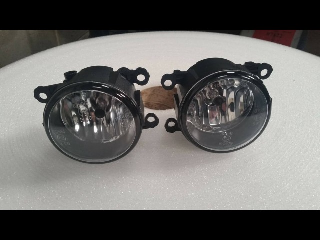 PAIR OF REPLACEMENT SPOT LIGHTS FOR DELUXE BUMPERS