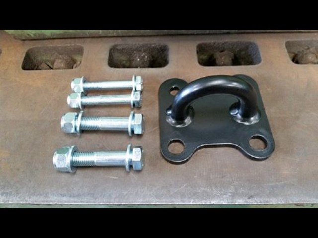 BOLT ON RECOVERY EYE